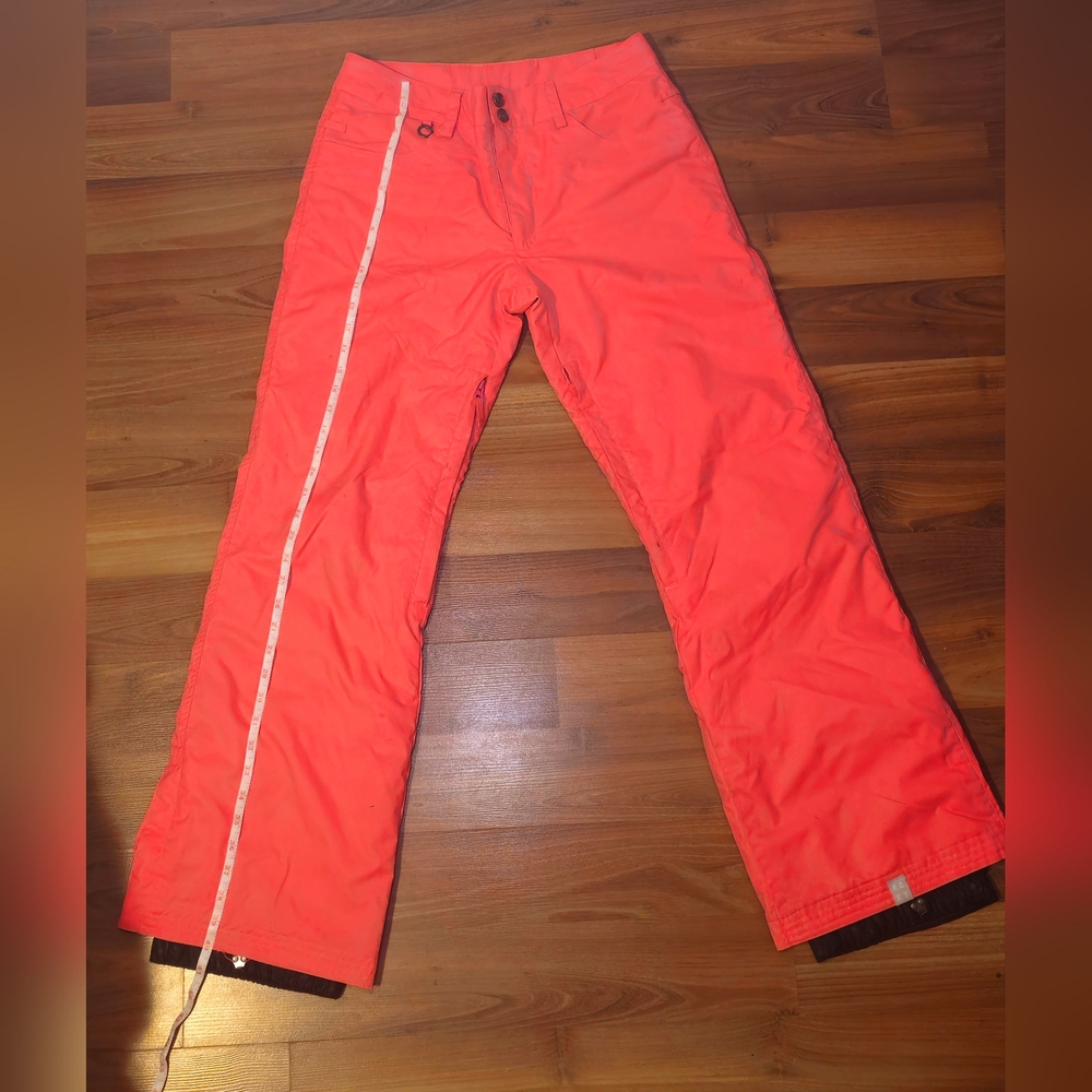 Roxy insulated snow pants- size Medium